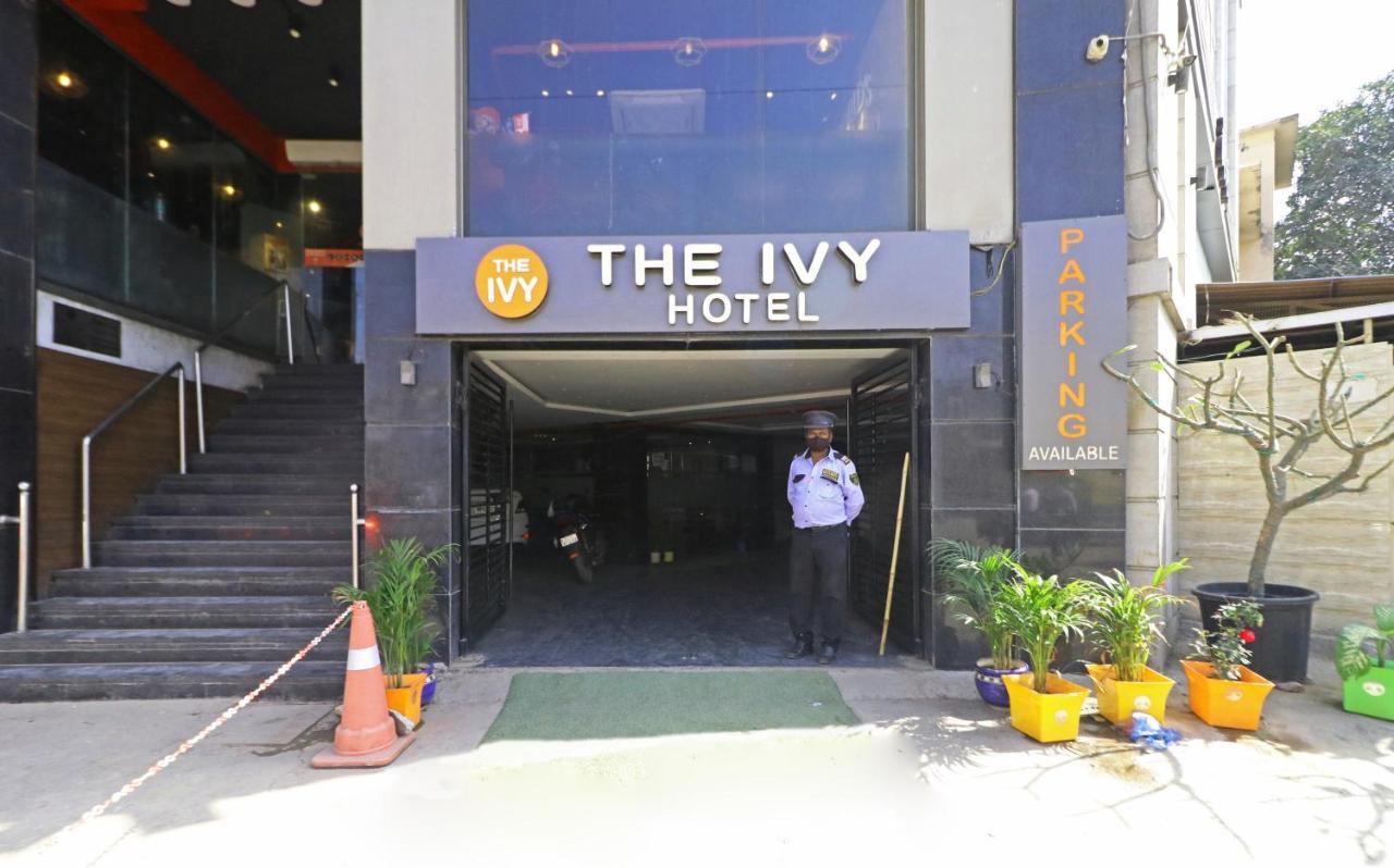 Hotel The Ivy Grand With Free Secured Parking Nova Deli Exterior foto